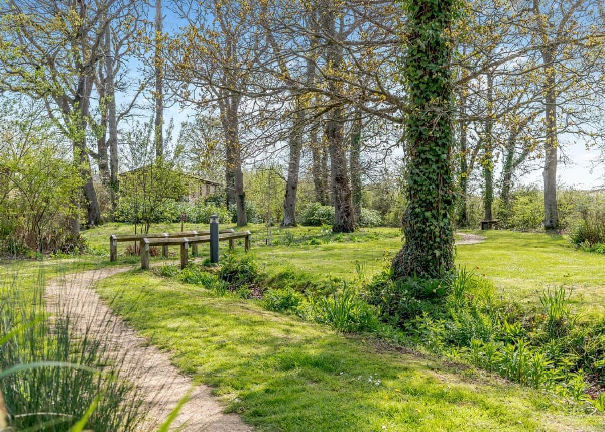 Wareham Forest Lodge Retreat Lytchett Minster Esterno foto